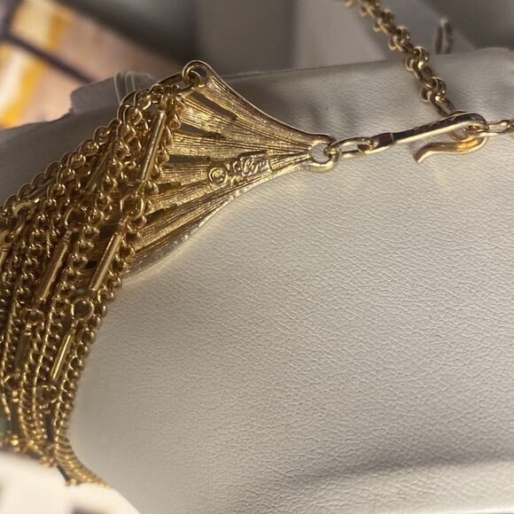 Classic Pegasus Coro Multi-strand Gold Tone Chain Necklace - Picture 7 of 8